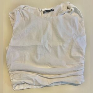 Zara Cream Sleeveless Blouse